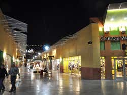 Las Vegas Premium Outlets O Outlet Mais Famoso De Las Vegas